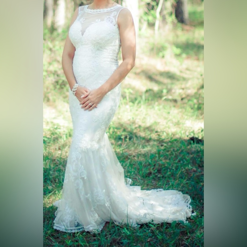Lillian West by Justin Alexander 6421 White Wedding Dress size 10